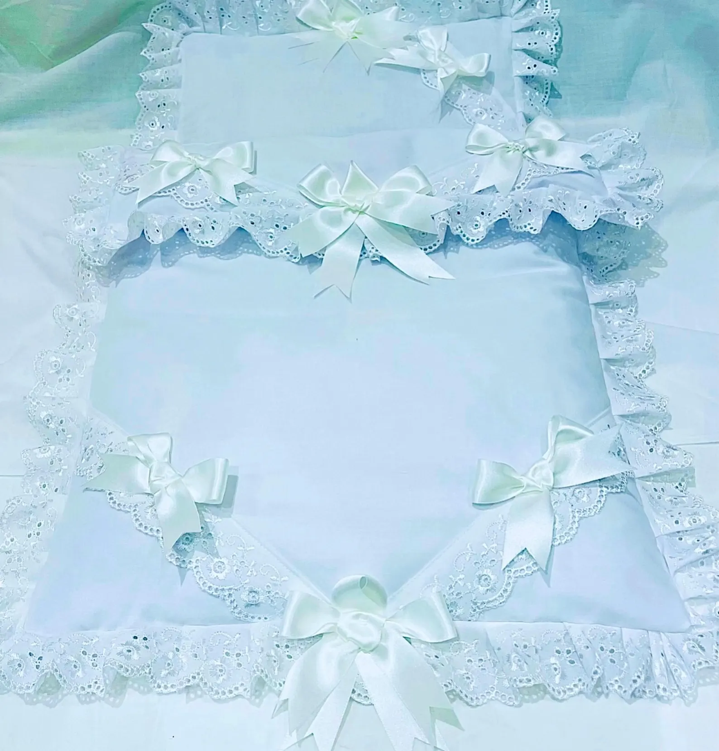 Arabella ! Doll's Pram quilt set * Will fit Silver Cross coach built doll's pram, perfect gift